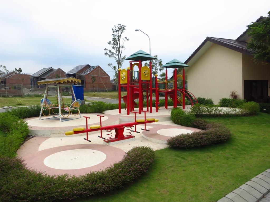 Bess Resort & Waterpark Hotel And Convention Malang Exterior foto