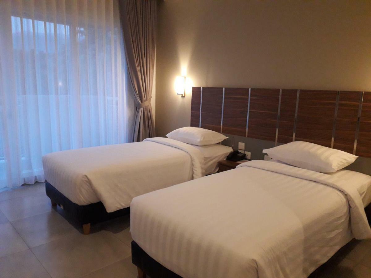 Bess Resort & Waterpark Hotel And Convention Malang Exterior foto